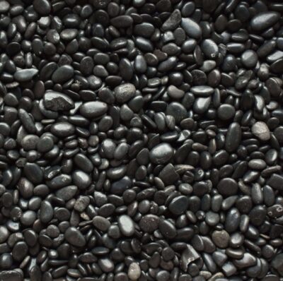 Polished Pebbles 1 Polished Black Pebbles ½" - ¾"