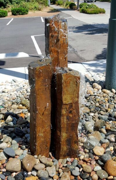 Gold Creek Basalt Fountain, ~4-7" Wide
