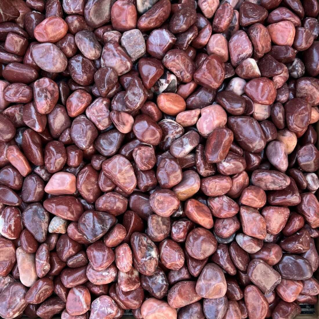 Polished Red Pebbles ½" - ¾" 1 Polished Red Pebbles ½" - ¾"